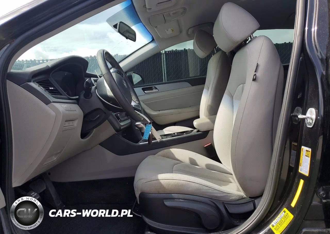 2019 Hyundai Sonata Hybrid Se VIN:KMHE24L37KA088339 - 7