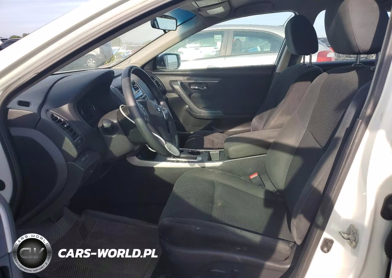 2015 Nissan Altima 2.5 S VIN:1N4AL3AP6FC135005 - 7