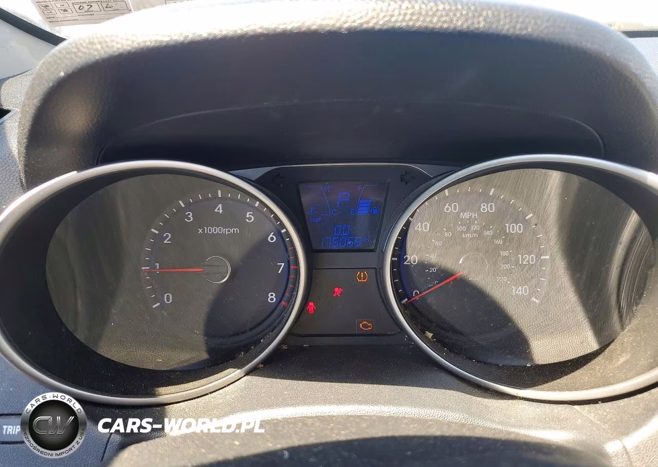 2011 Hyundai Tucson Gl VIN:KM8JT3AB2BU240834 - 9