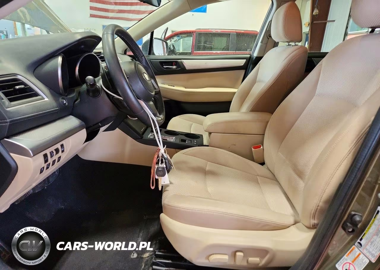 2019 Subaru Outback 2.5I Premium VIN:4S4BSAFC7K3352032 - 7