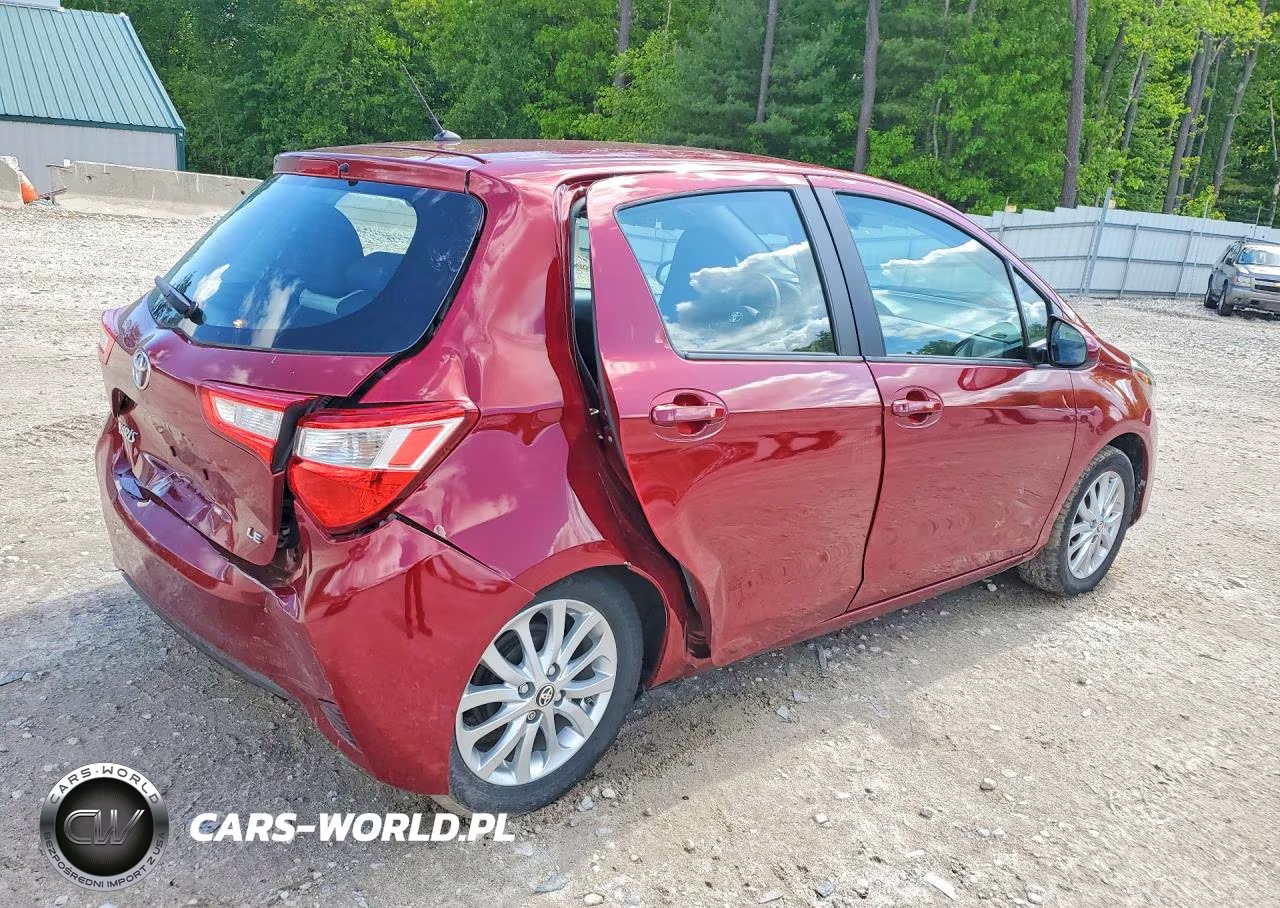 2018 Toyota Yaris 5-Door Le VIN:VNKKTUD30JA090779 - 3