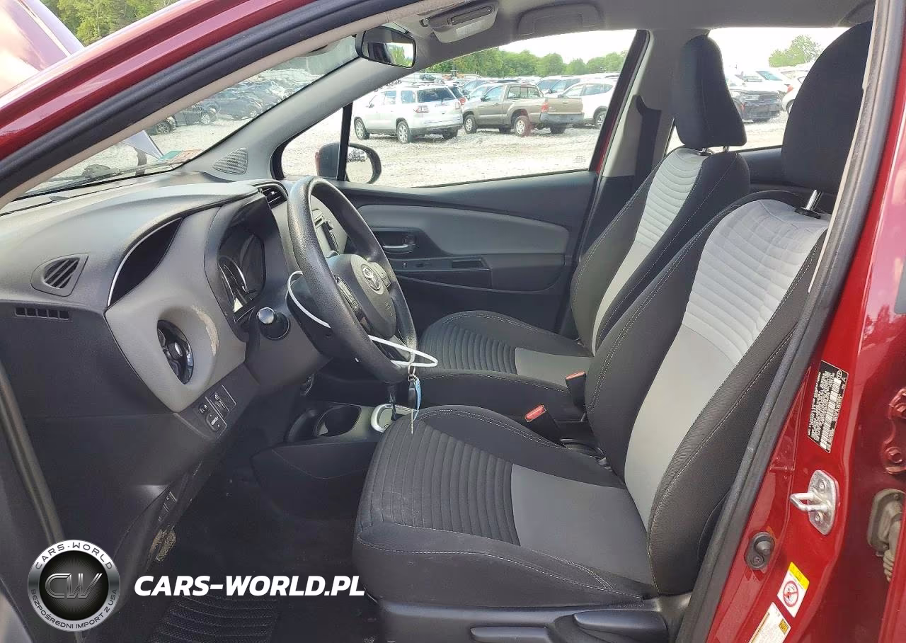 2018 Toyota Yaris 5-Door Le VIN:VNKKTUD30JA090779 - 7