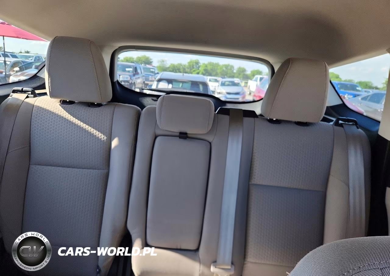 2017 Ford Escape Se VIN:1FMCU0GD7HUA09644 - 10