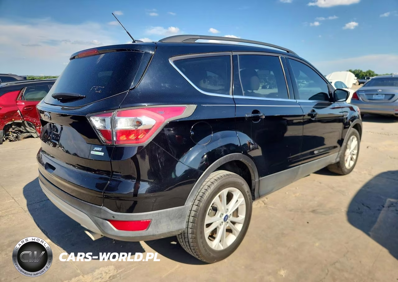 2017 Ford Escape Se VIN:1FMCU0GD7HUA09644 - 3