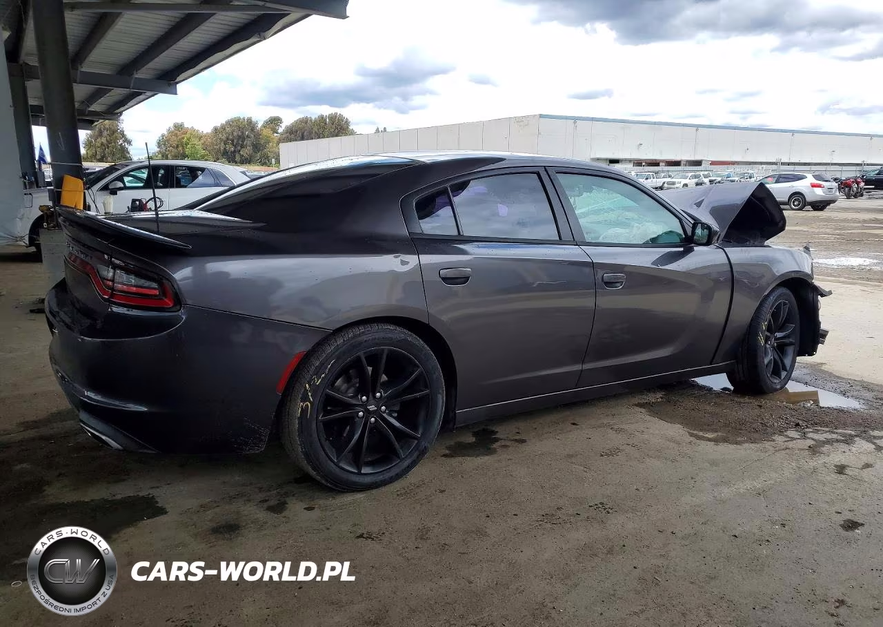 2017 Dodge Charger Se VIN:2C3CDXBGXHH533344 - 3