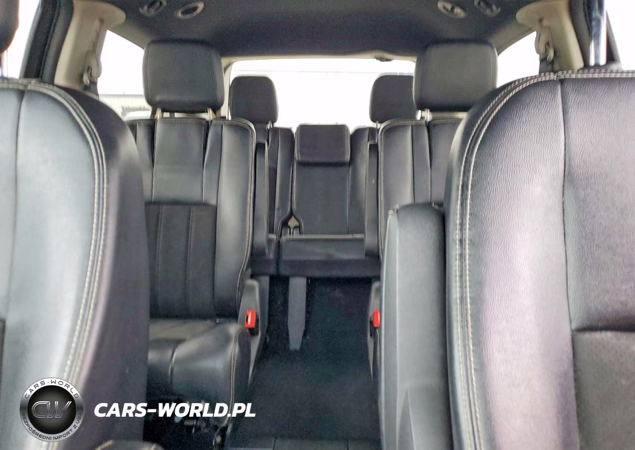 2019 Dodge Grand Caravan Sxt VIN:2C4RDGCG8KR755385 - 10