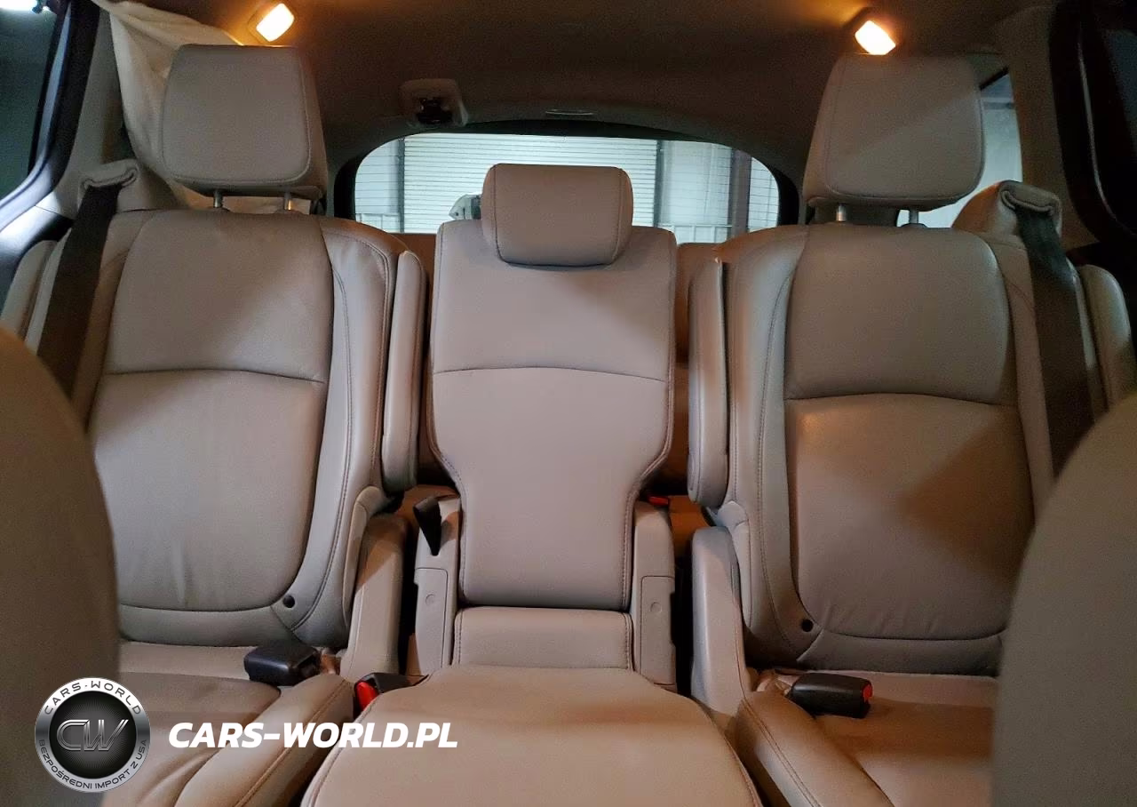 2022 Honda Odyssey Touring VIN:5FNRL6H82NB041573 - 10