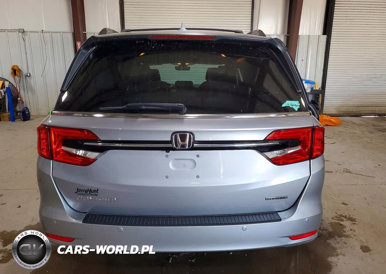2022 Honda Odyssey Touring VIN:5FNRL6H82NB041573 - 6