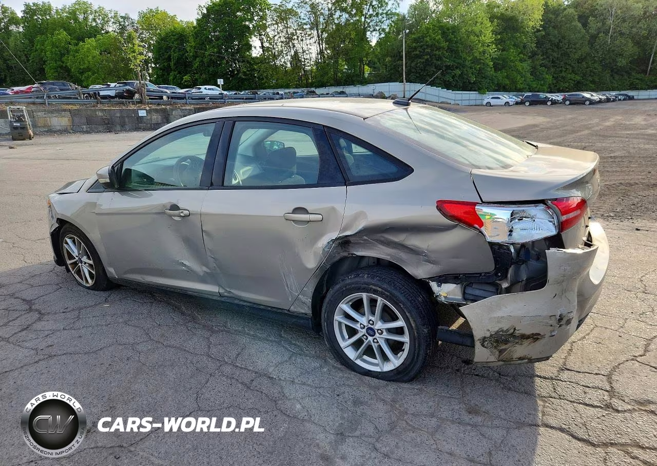 2015 Ford Focus Se VIN:1FADP3F25FL228466 - 2