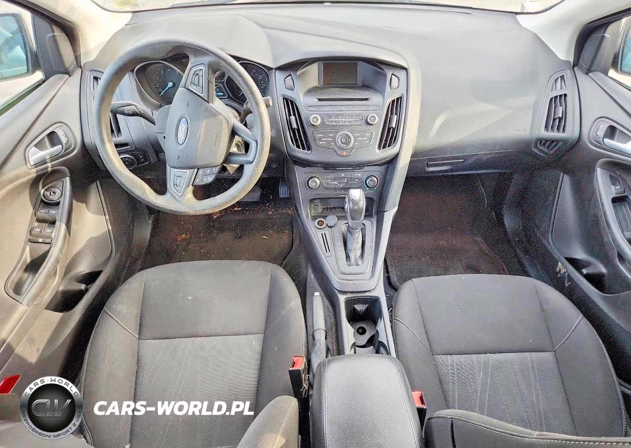 2015 Ford Focus Se VIN:1FADP3F25FL228466 - 8