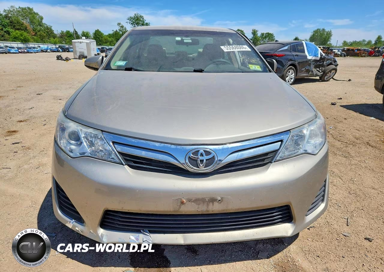 2014 Toyota Camry Le VIN:4T1BF1FK6EU449698 - 5
