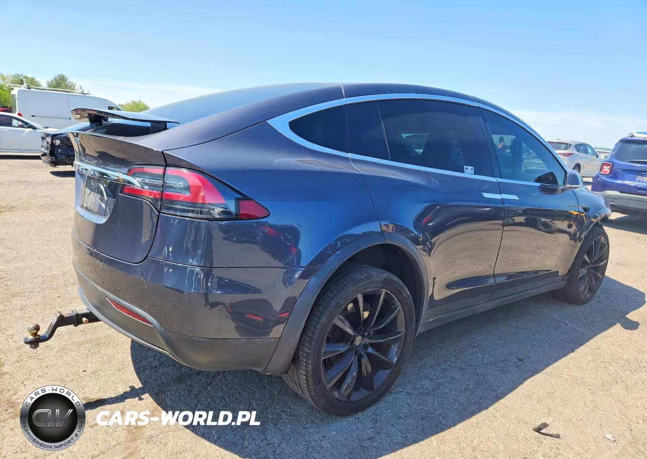 2016 Tesla Model X VIN:5YJXCAE23GF005713 - 3