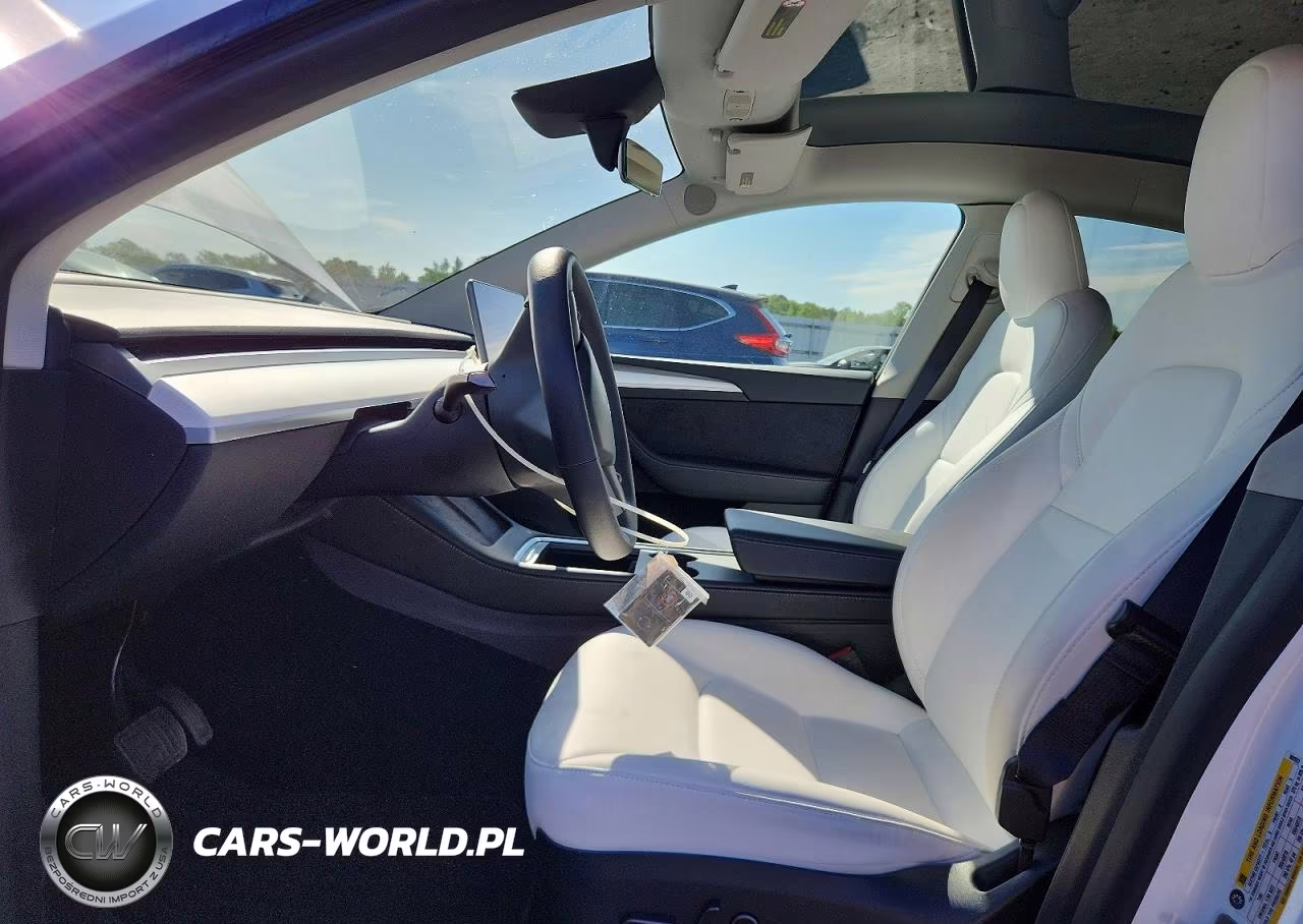2023 Tesla Model Y VIN:7SAYGDEE1PF802923 - 7