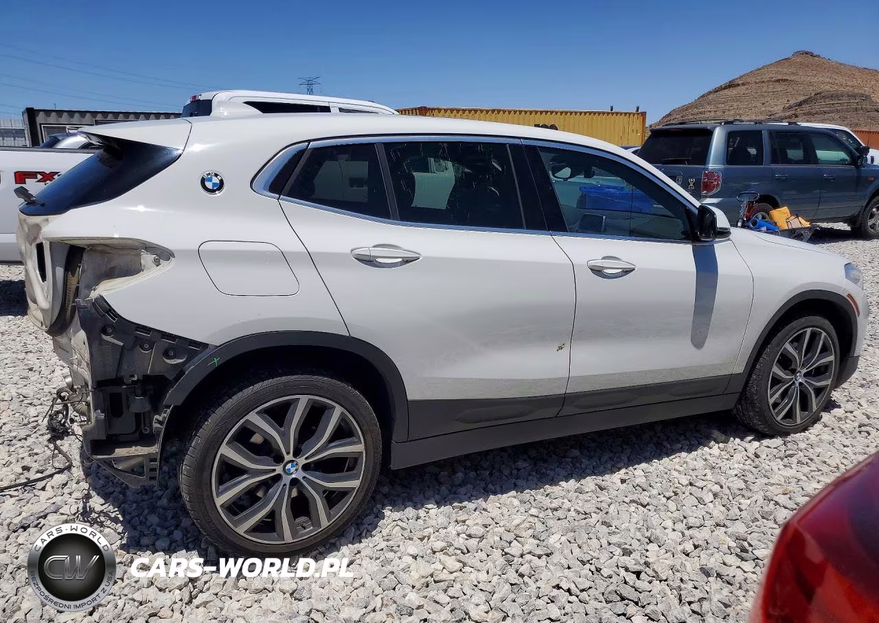 2018 BMW X2 Sdrive28I VIN:WBXYJ3C31JEJ89854 - 3