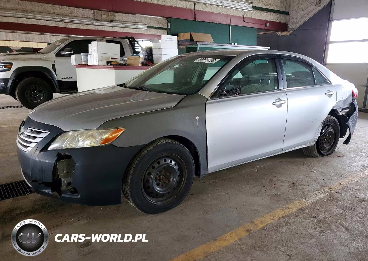 2007 Toyota Camry Le – zdjęcie 1 z 12