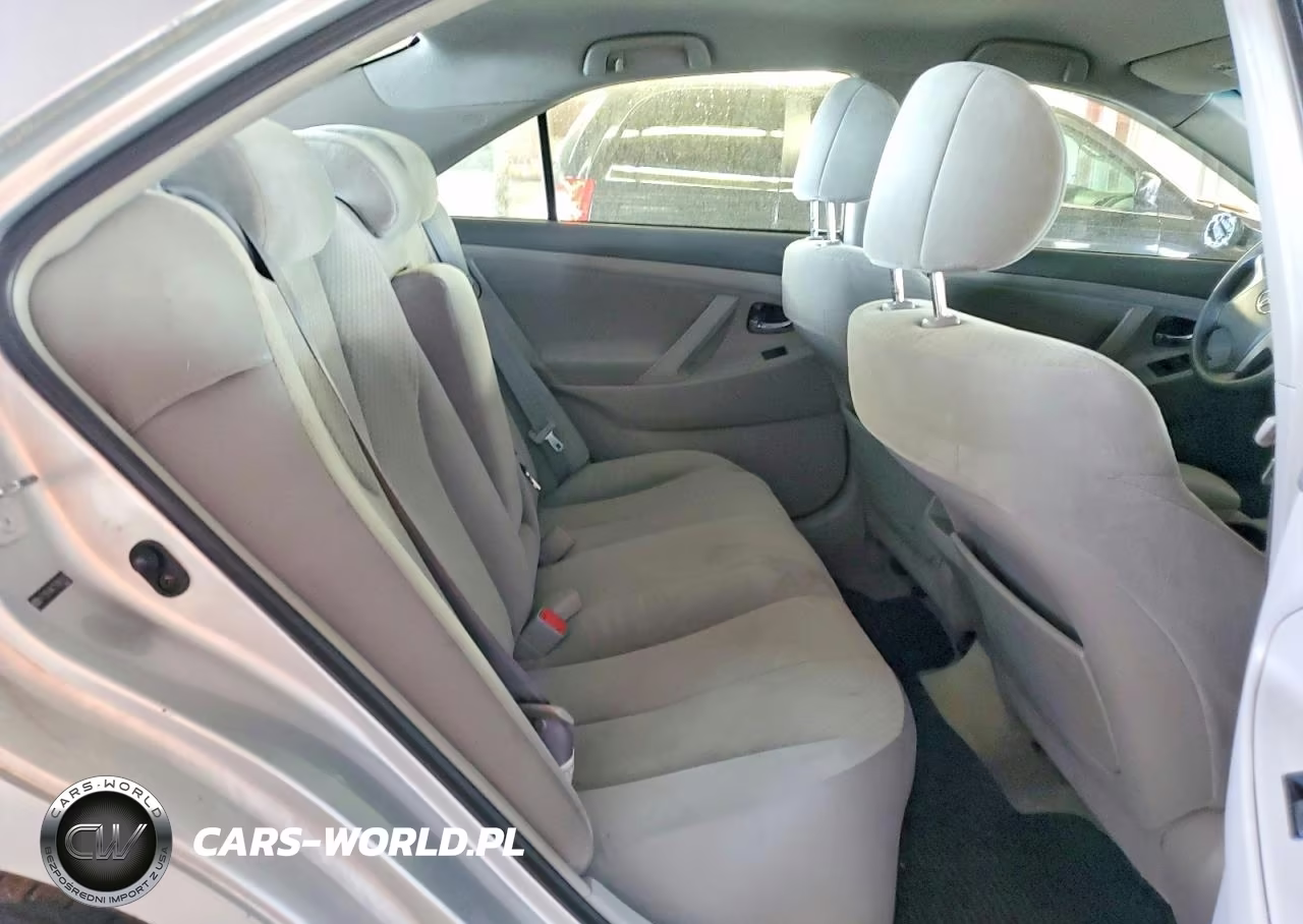 2007 Toyota Camry Le VIN:4T1BE46K17U061012 - 10