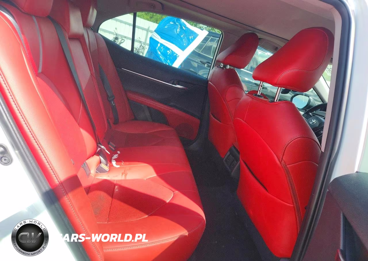 2020 Toyota Camry Xse V6 VIN:4T1KZ1AK2LU040688 - 10