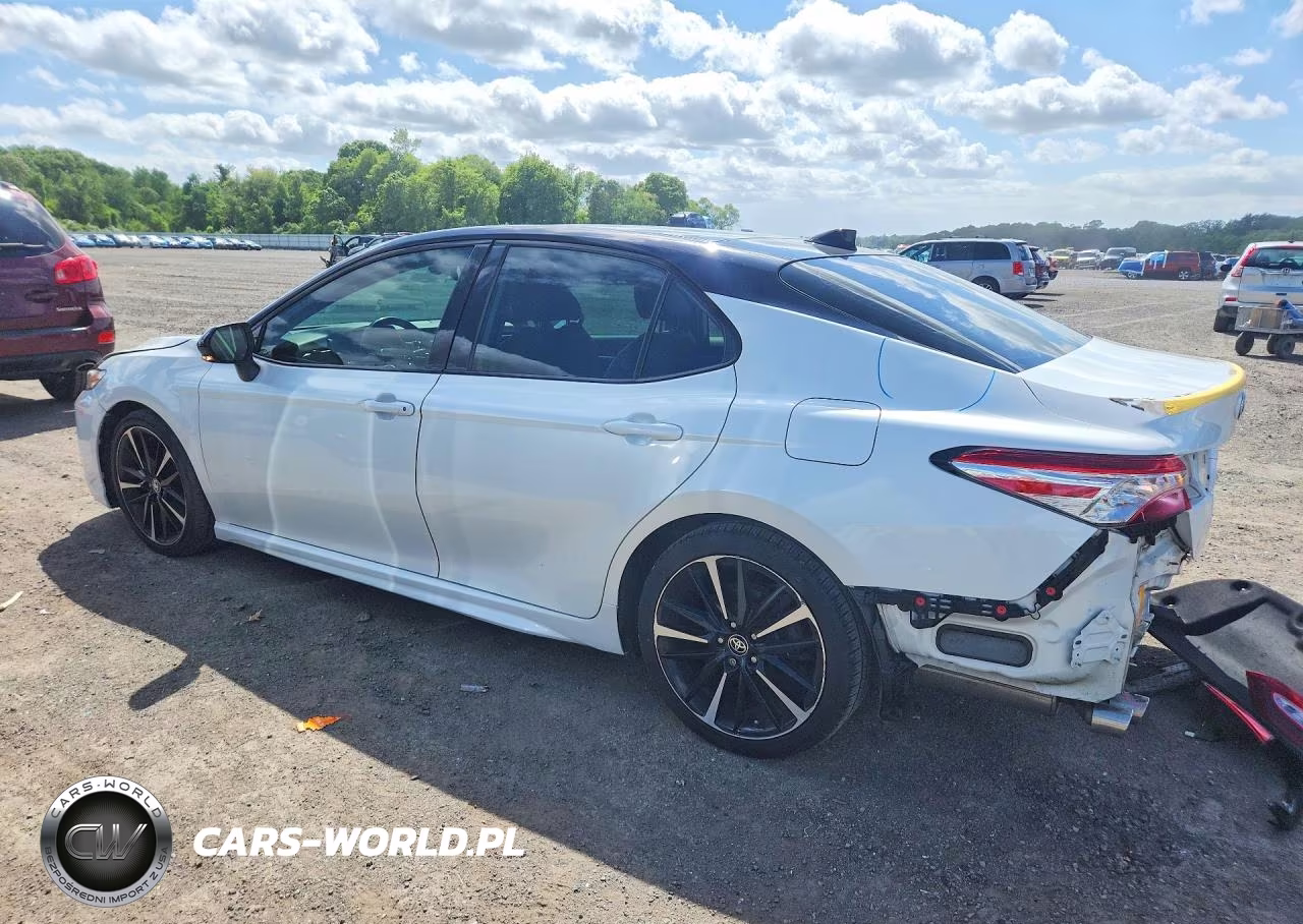 2020 Toyota Camry Xse V6 VIN:4T1KZ1AK2LU040688 - 2