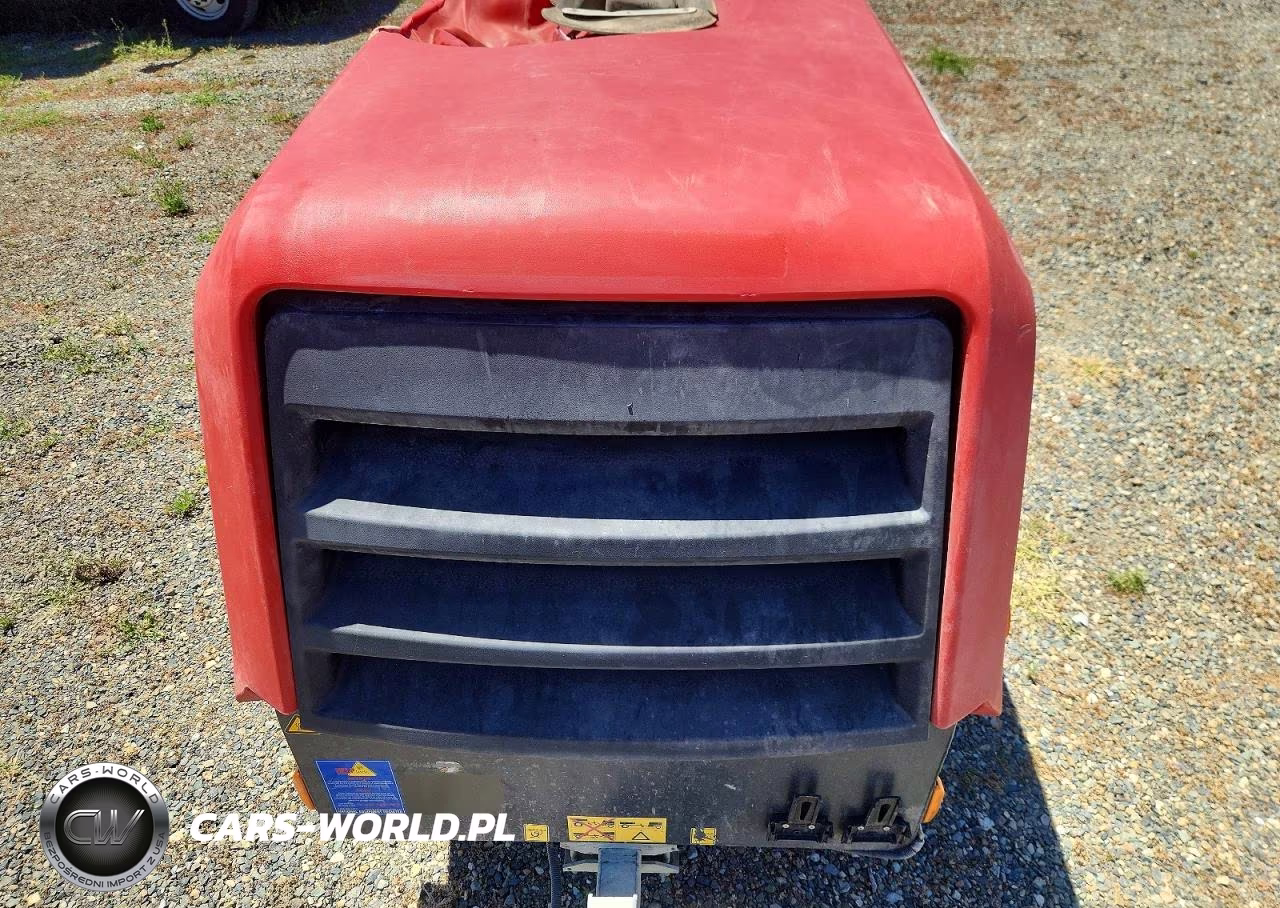 2023 Atlascopco Air Compressor VIN:YA3C1CA10P0874965 - 5