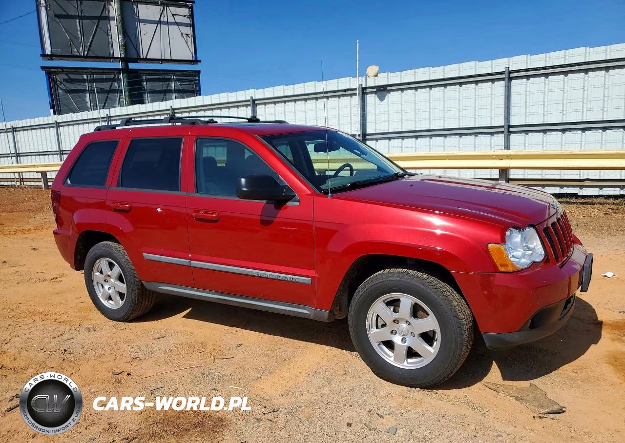 2009 Jeep Grand Cherokee Laredo VIN:1J8GS48K49C542471 - 4