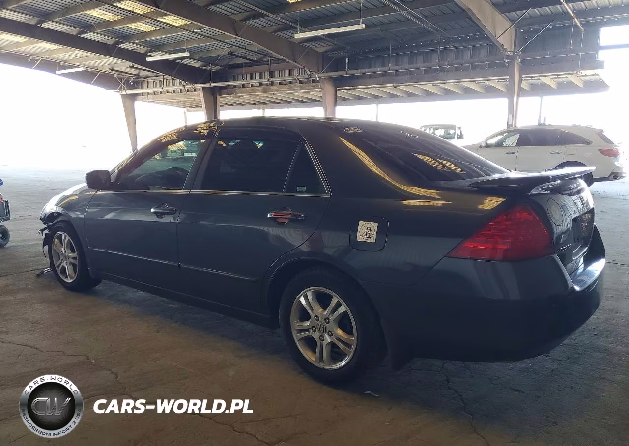 2007 Honda Accord Ex VIN:1HGCM56737A136129 - 2