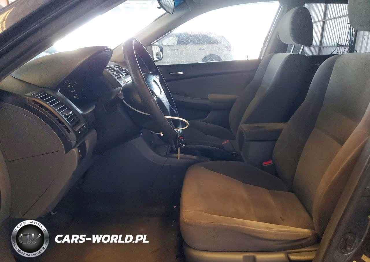 2007 Honda Accord Ex VIN:1HGCM56737A136129 - 7
