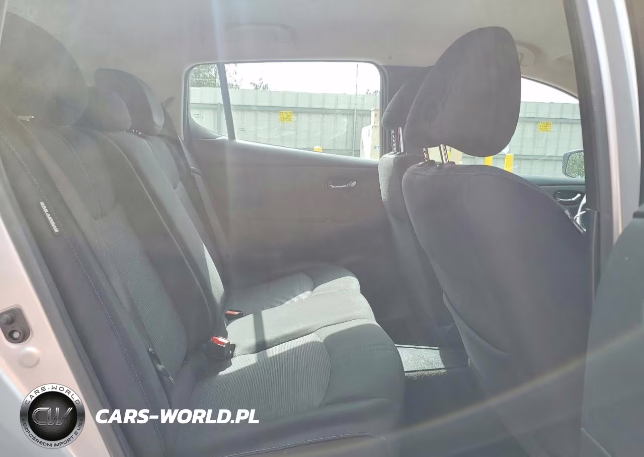 2022 Nissan Leaf Sv VIN:1N4AZ1CVXNC553855 - 10