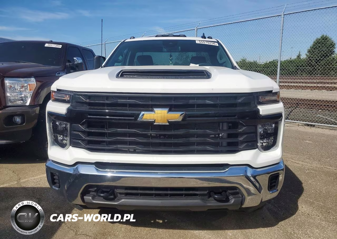 2025 Chevrolet Silverado K3500 VIN:1GB3KSE70SF142054 - 5