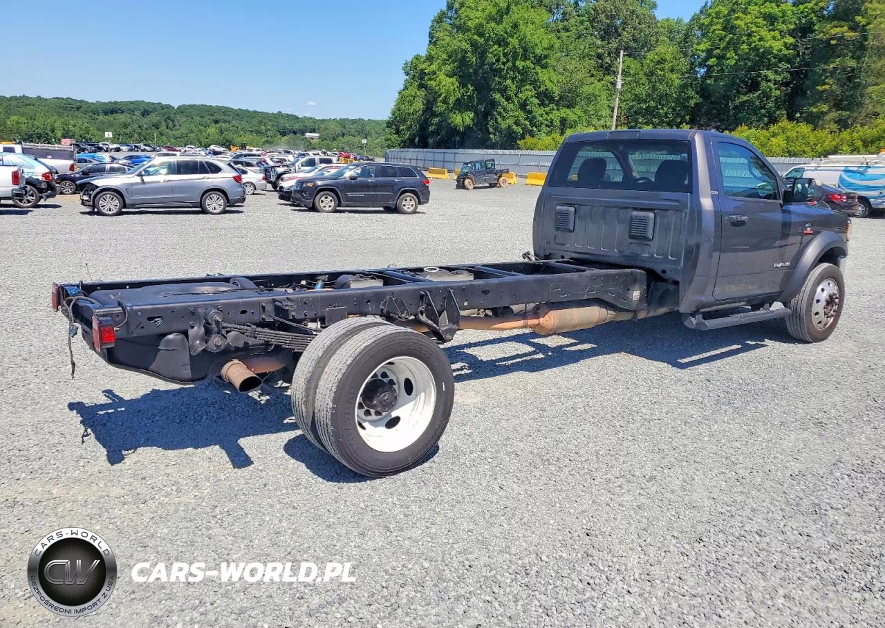 2019 Ram 5500 VIN:3C7WRNDL0KG564802 - 10