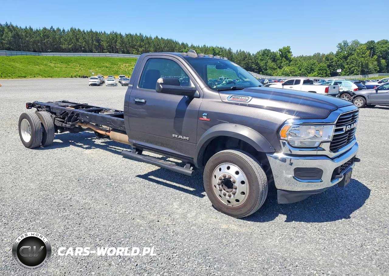 2019 Ram 5500 VIN:3C7WRNDL0KG564802 - 4