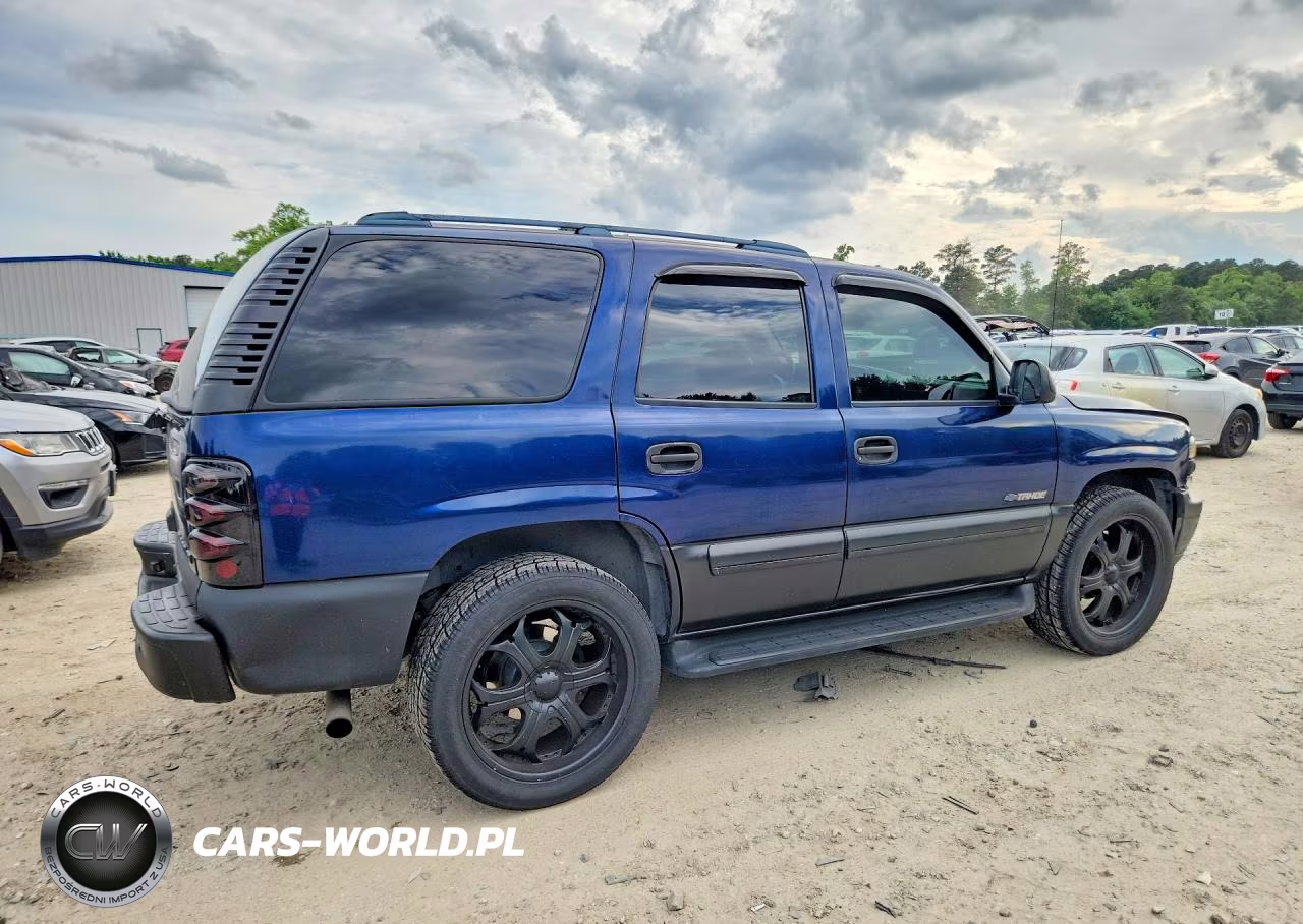 2003 Chevrolet Tahoe C1500 VIN:1GNEC13V83R105712 - 3