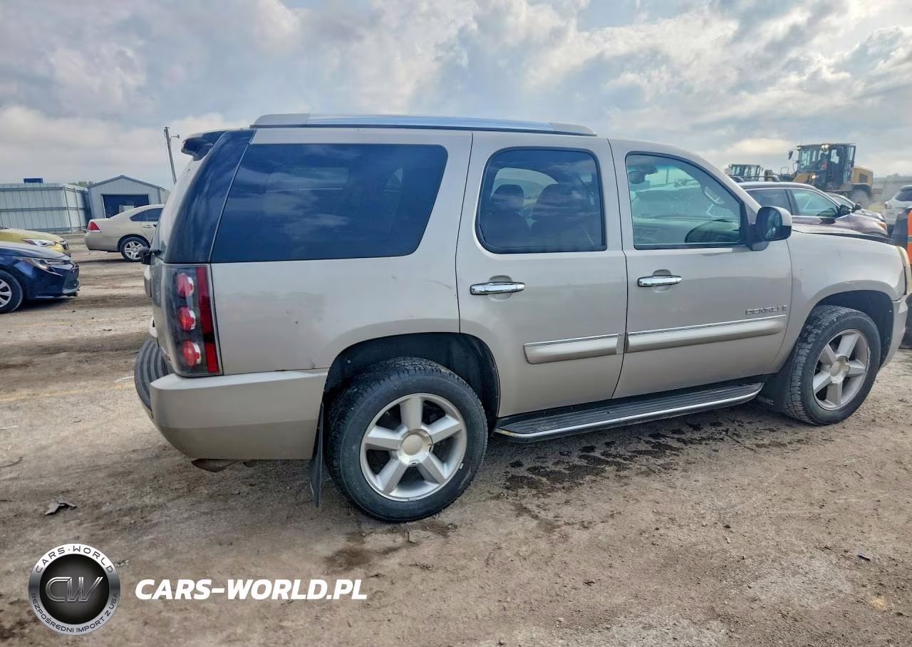 2007 GMC Yukon Denali VIN:1GKFK63837J238720 - 3