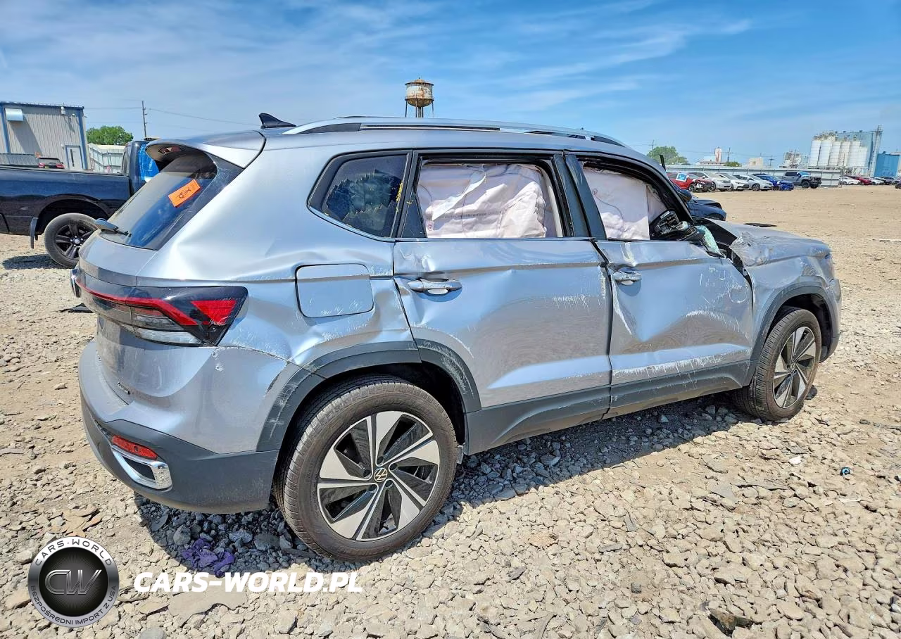 2025 Volkswagen Taos Se VIN:3VVVC7B23SM004758 - 3