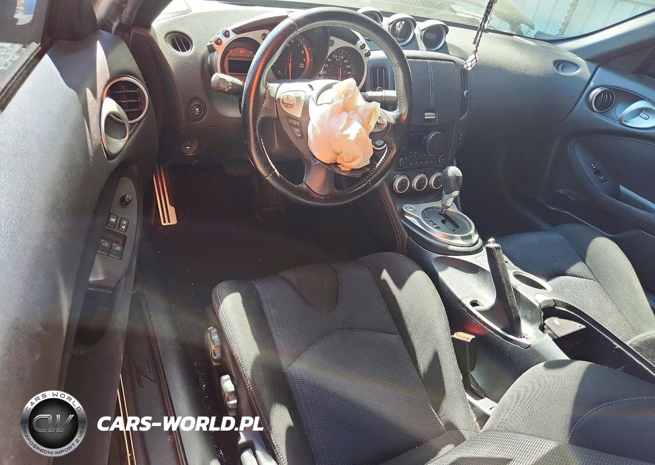 2015 Nissan 370Z Base VIN:JN1AZ4EH6FM441099 - 8