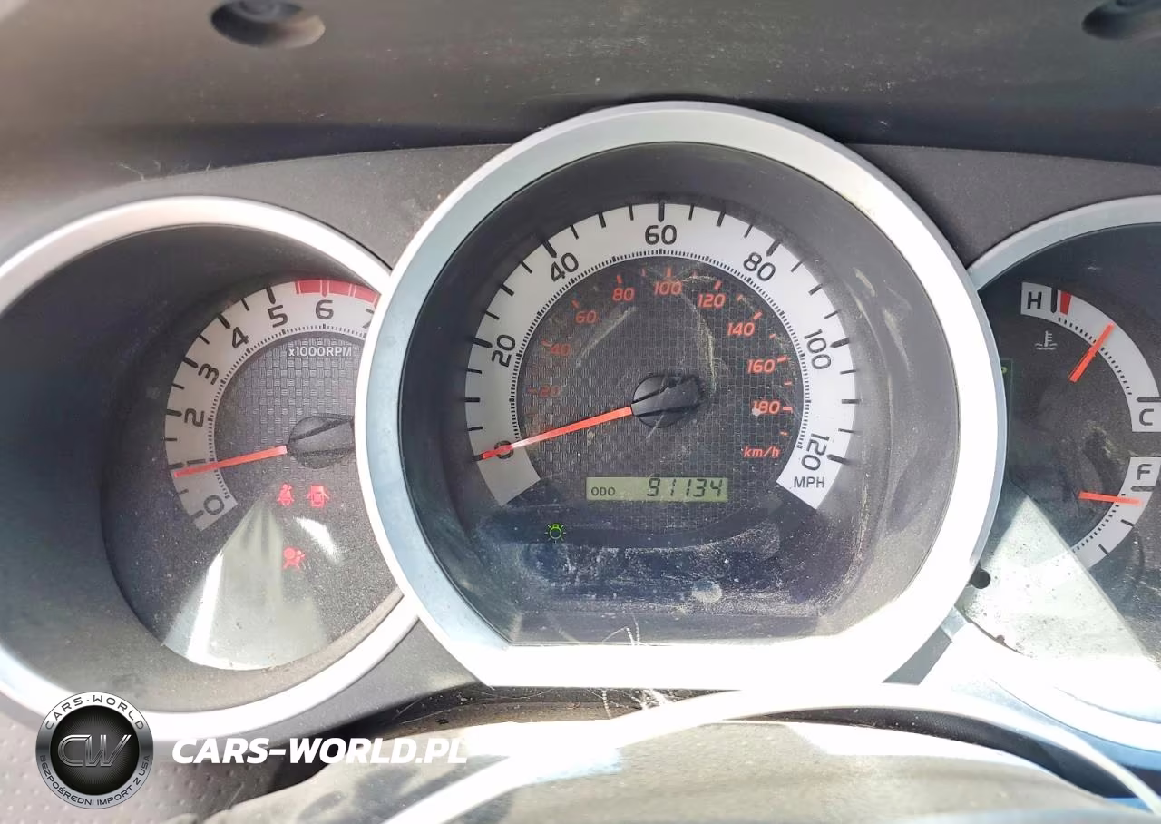 2015 Toyota Tacoma V6 VIN:5TFLU4EN5FX141305 - 9