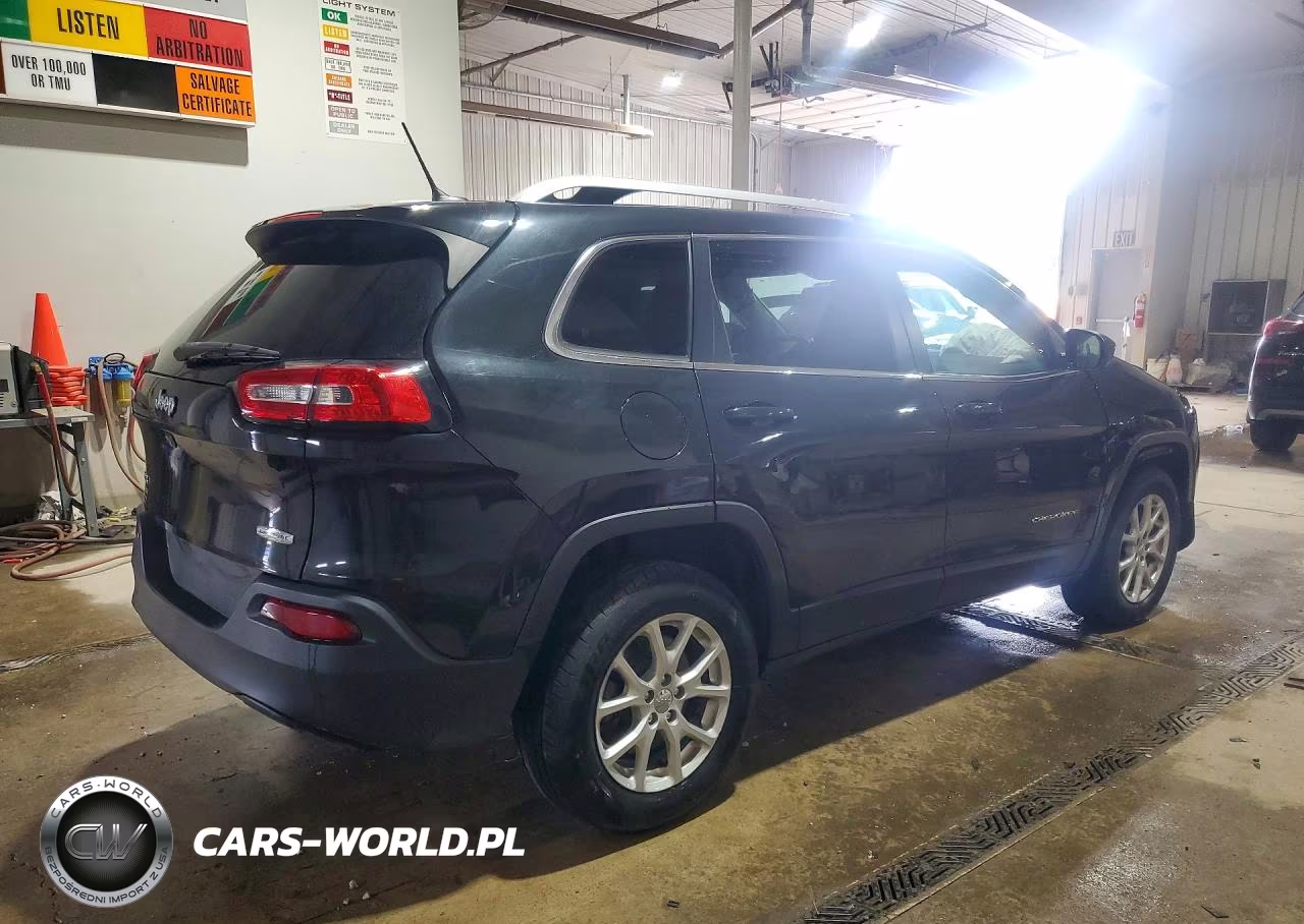 2015 Jeep Cherokee Latitude VIN:1C4PJMCB5FW502976 - 3