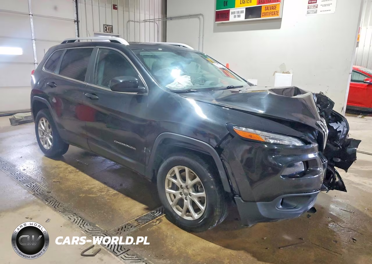 2015 Jeep Cherokee Latitude VIN:1C4PJMCB5FW502976 - 4