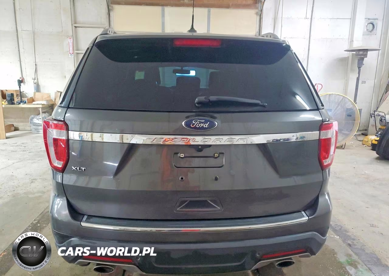 2018 Ford Explorer Xlt VIN:1FM5K7D86JGA62936 - 6