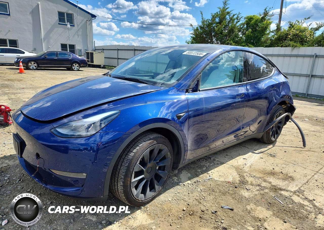 2023 Tesla Model Y – zdjęcie 1 z 12