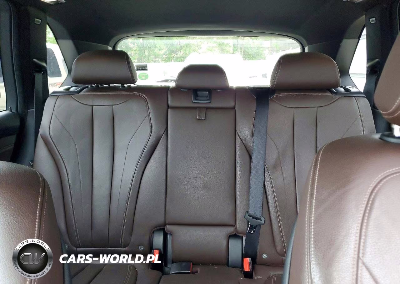 2017 BMW X5 xDrive35I VIN:5UXKR0C32H0V84609 - 10