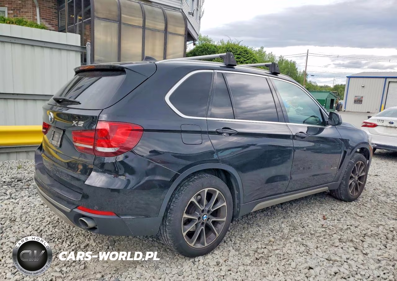 2017 BMW X5 xDrive35I VIN:5UXKR0C32H0V84609 - 3