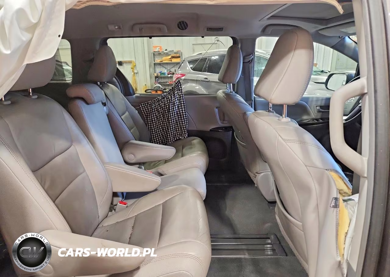 2019 Toyota Sienna Xle 8-Passenger VIN:5TDYZ3DC6KS011678 - 11
