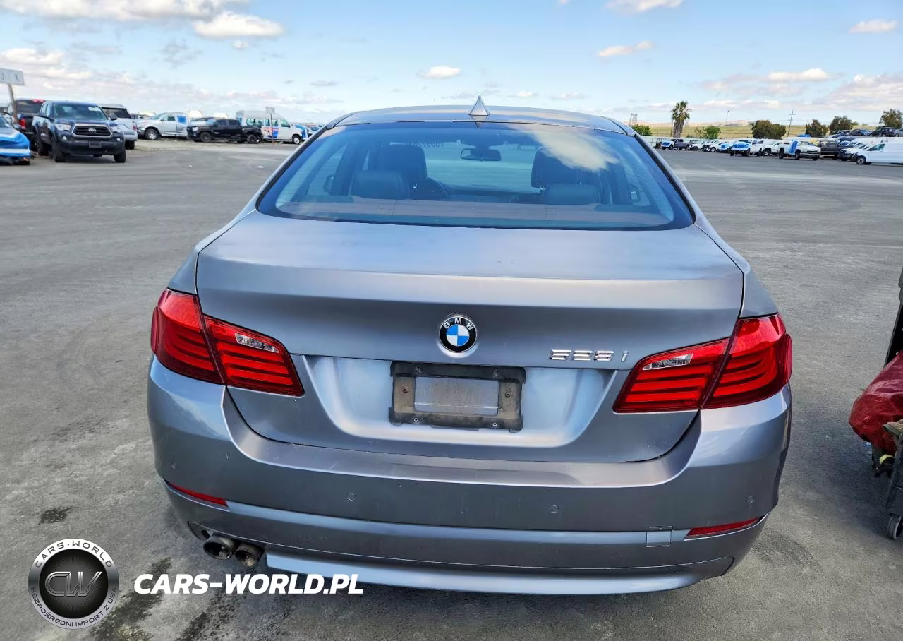 2012 BMW 528 Xi VIN:WBAXH5C54CDW08156 - 6