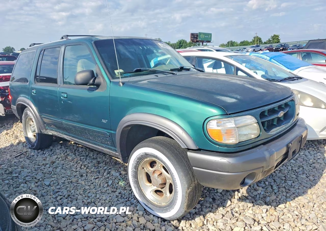 1999 Ford Explorer VIN:1FMZU34E8XZC06882 - 4