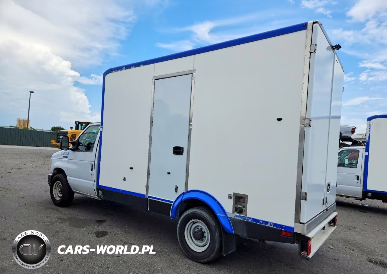 2023 Ford E350 Refrigerated Box Truck VIN:1FDWE3FK9PDD08479 - 2