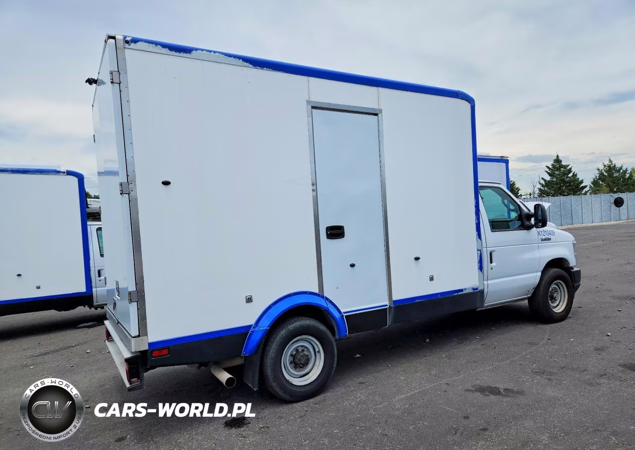 2023 Ford E350 Refrigerated Box Truck VIN:1FDWE3FK9PDD08479 - 3