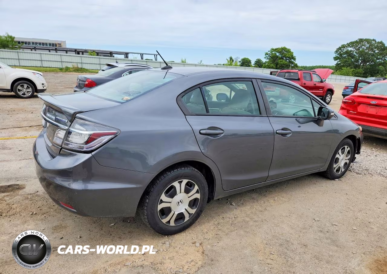 2013 Honda Civic Hybrid VIN:19XFB4F24DE004022 - 3