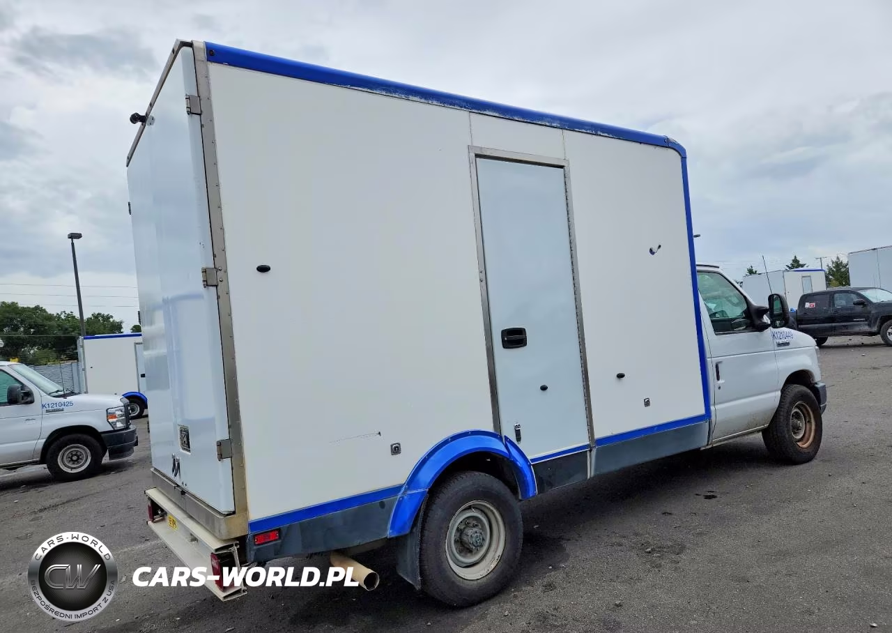 2023 Ford E350 Refrigerated Box Truck VIN:1FDWE3FKXPDD09740 - 3