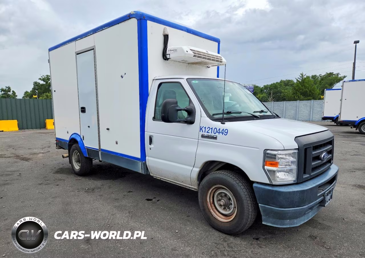 2023 Ford E350 Refrigerated Box Truck VIN:1FDWE3FKXPDD09740 - 4