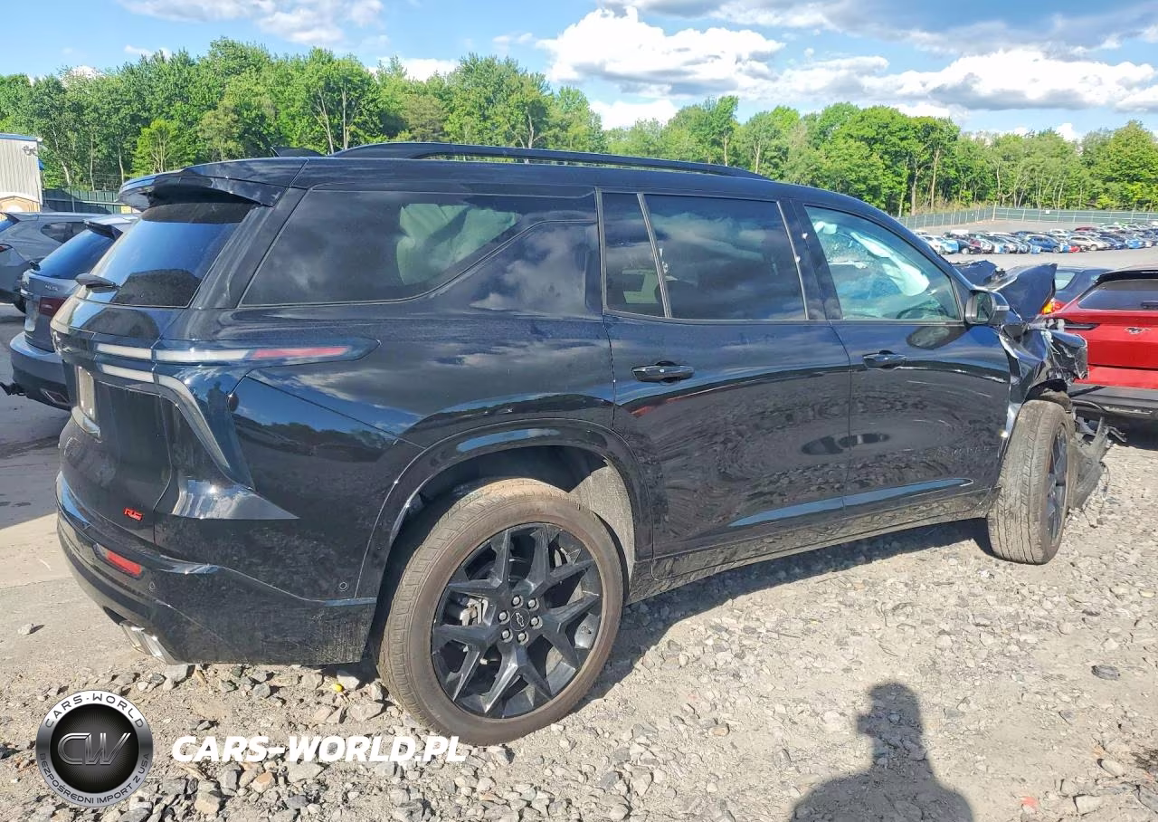 2026 Chevrolet Traverse Rs VIN:1GNEVLKS1TJ280170 - 3